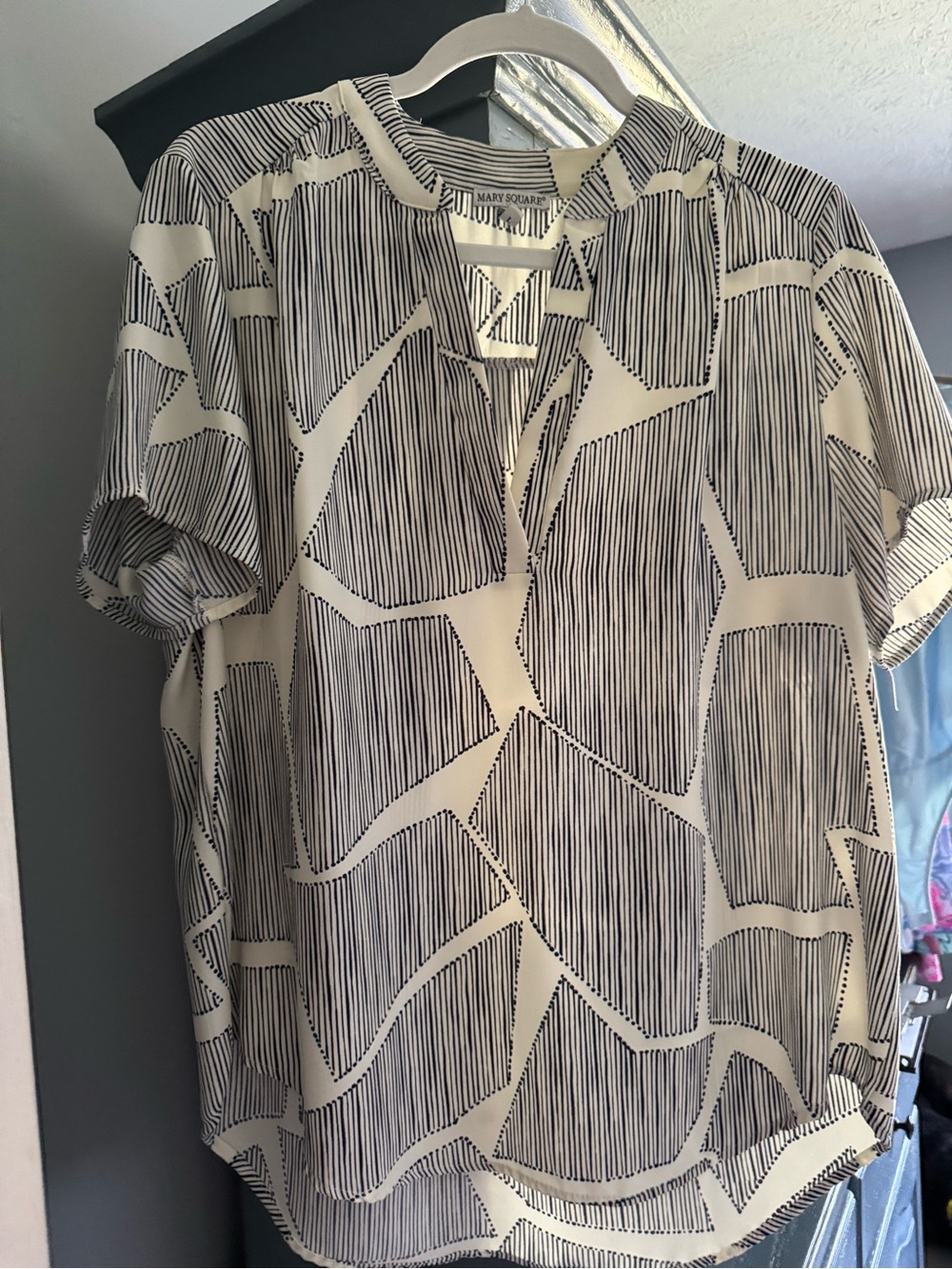 Mary Square Blouse– Navy & White